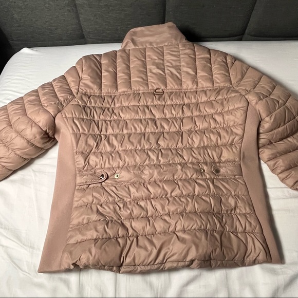 Pink Jacket - Picture 2 of 3